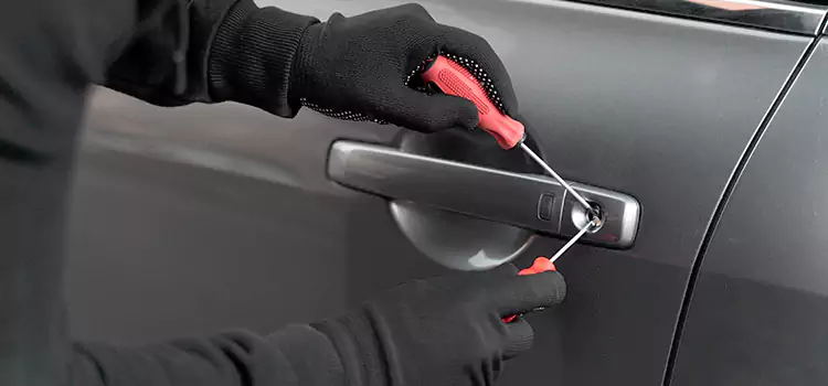 Locked Out of Car Help Sheboygan