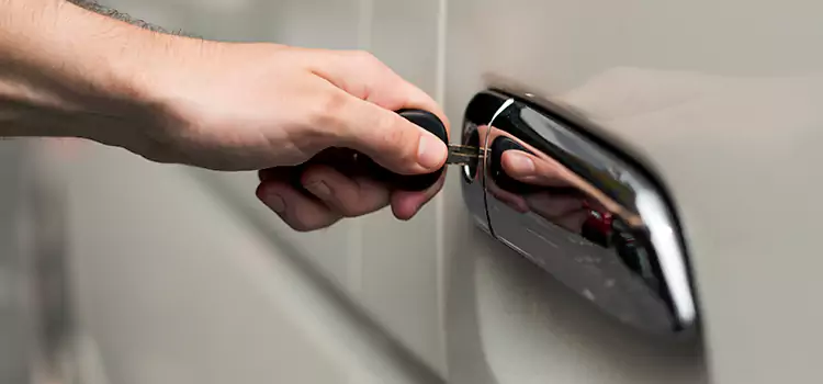 Why Choose Our Auto Locksmith Team in Sheboygan, WI?